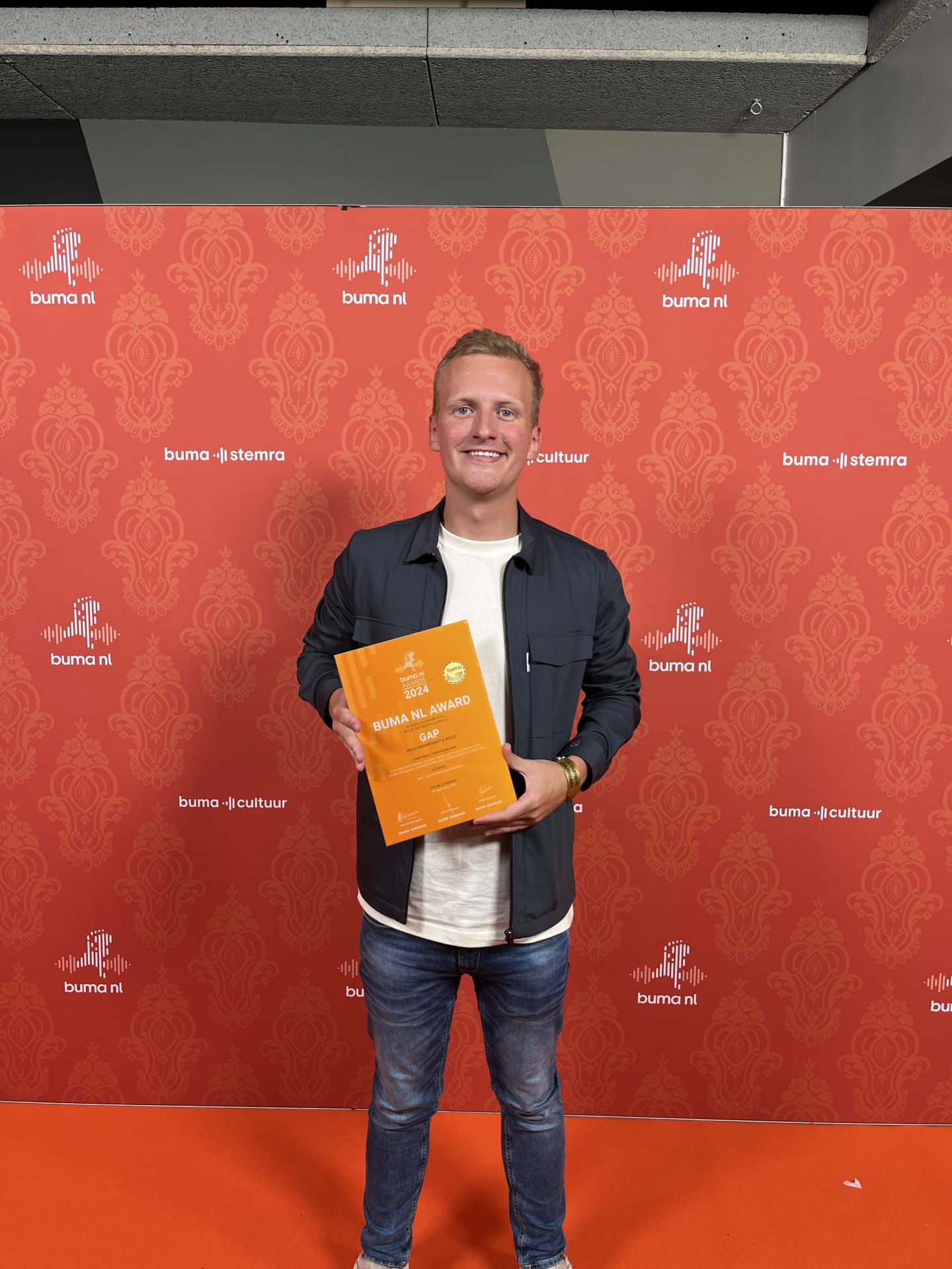 Lars Koehoorn wins Buma NL Award with “GAP” performed by Wesly Bronkhorst and Bizzey